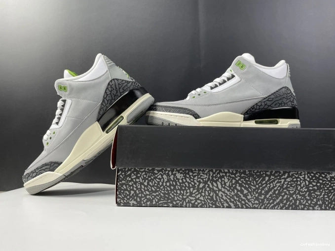 Jordan 136064-006 Air Retro Chlorophyll 3 0716